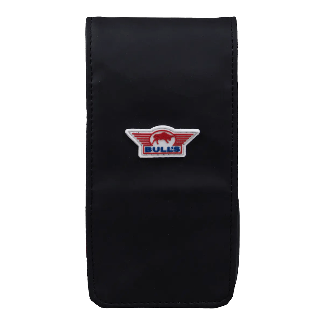 Bulls NL Spacecase Softcase Nero-Rosso Das Bild zeigt das Bulls NL Spacecase Softcase in Schwarz-Rot. Das Softcase dient zur Aufbewahrung von Darts und Zubehör.