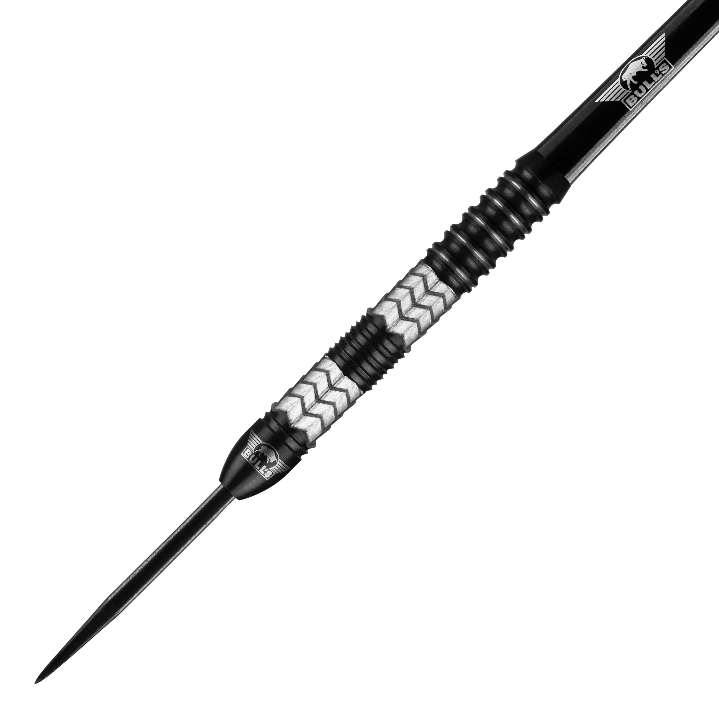 Bulls NL Luna Triton freccette in acciaio Das Bild zeigt einen Bulls NL Luna Triton Steeldart. Der Dart hat ein silbernes und schwarzes Design mit einem gezackten Muster am Griff.