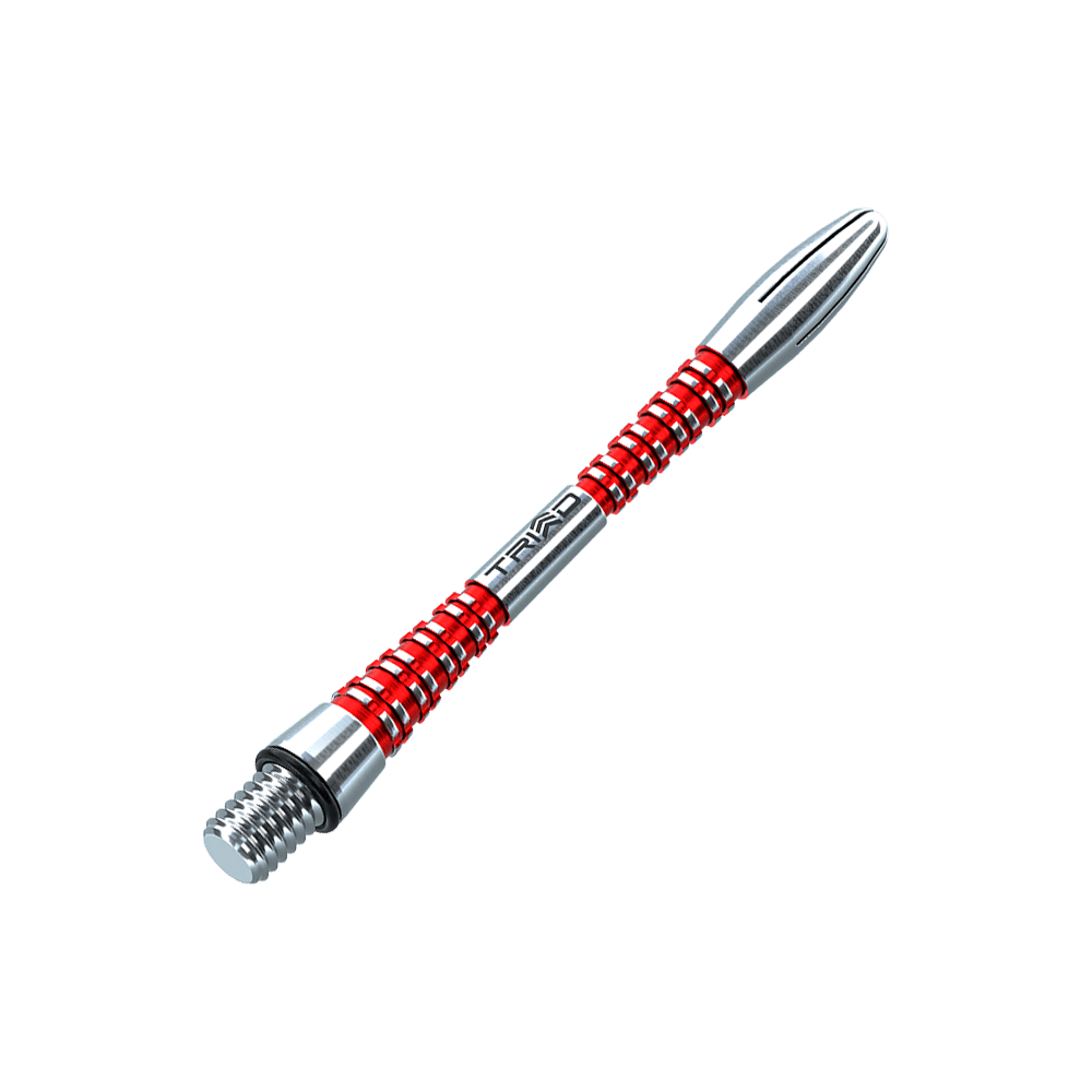 7013-202_Winmau_Triad_Aluminium_Shafts_Rot_46mm_2 Das Bild zeigt einen silbernen Dart-Schaft mit roten Ringen. Auf dem Schaft steht das Wort "TRIAD".