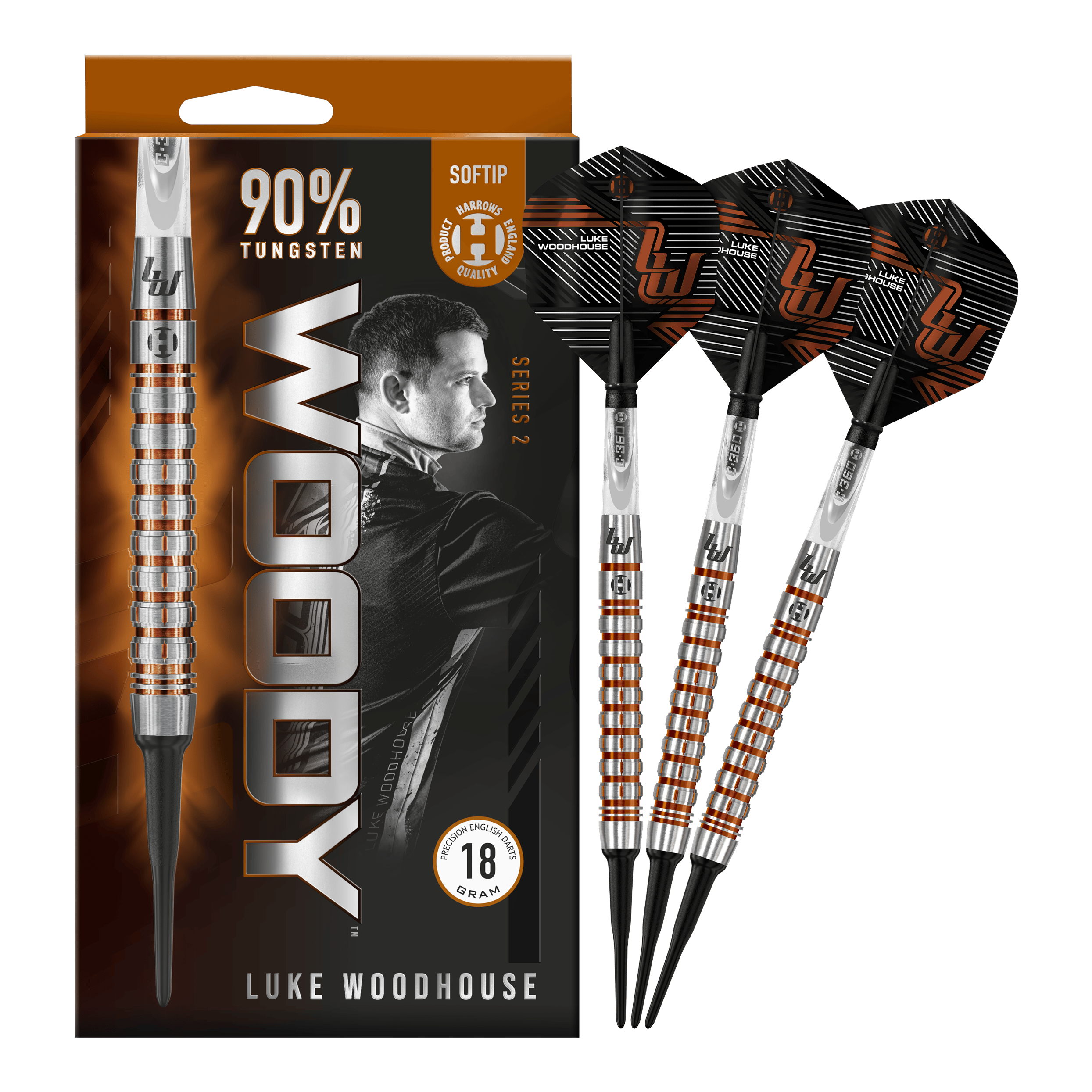 Freccette morbide Luke Woodhouse Series 2 di Harrow - 18 g Das Bild zeigt die Harrows Luke Woodhouse Series 2 Softdarts mit einem Gewicht von 18 Gramm. Die Verpackung hebt hervor, dass die Darts zu 90 % aus Tungsten bestehen und für Softtip-Spiele geeignet sind.