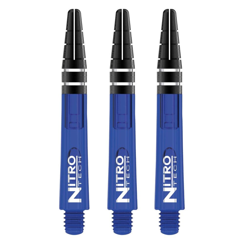 C444_Nitrotech_Short_Blue_V Das Bild zeigt drei blaue RedDragon Nitrotech Shafts. Sie sind mit schwarzen und silbernen Akzenten gestaltet und haben den Schriftzug "Nitro Tech" aufgedruckt.