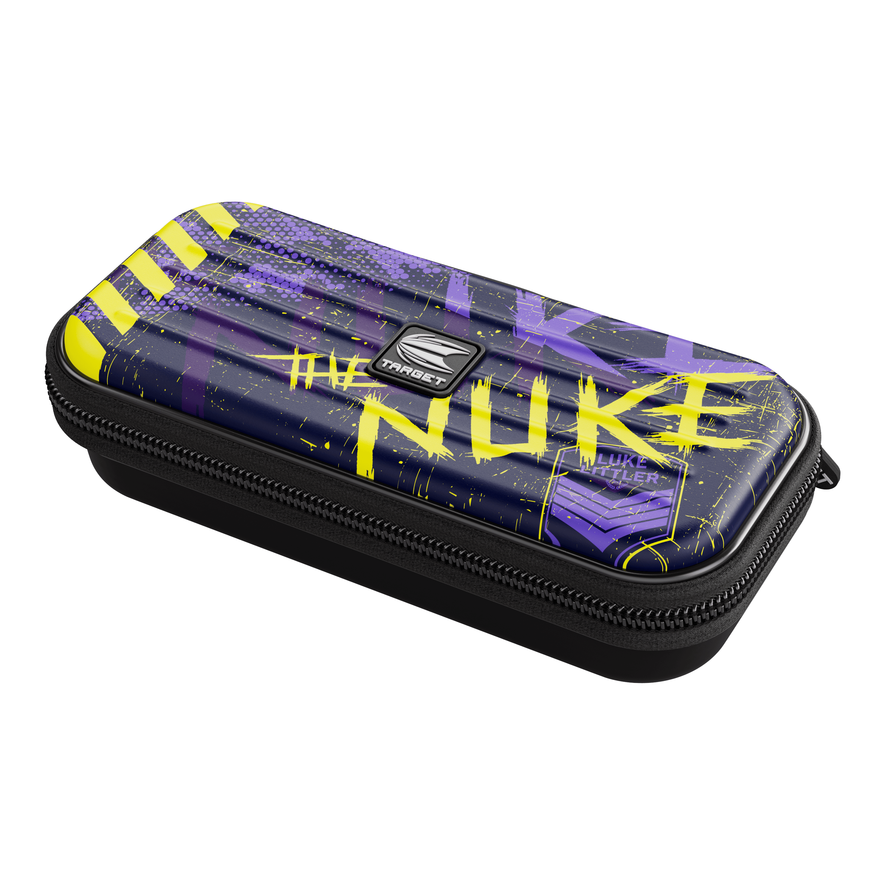 Custodia per freccette Target Takoma Luke Littler Das Bild zeigt das Dartcase "Target Takoma Luke Littler" in dunklem Design mit gelben und violetten Akzenten. Auf dem Etui steht auffällig das Wort "NUKE" sowie der Name "Luke Littler".