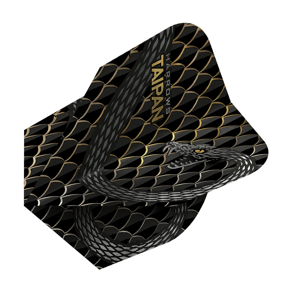 HR25_Harrows_Taipan_Gold_Standard_Flights_2 Das Bild zeigt die Harrows Taipan Standard Flights mit einem schwarzen Schuppendesign und goldenen Akzenten. Auf den Flights ist außerdem eine stilisierte Schlange und der Schriftzug "Harrows Taipan" zu sehen.