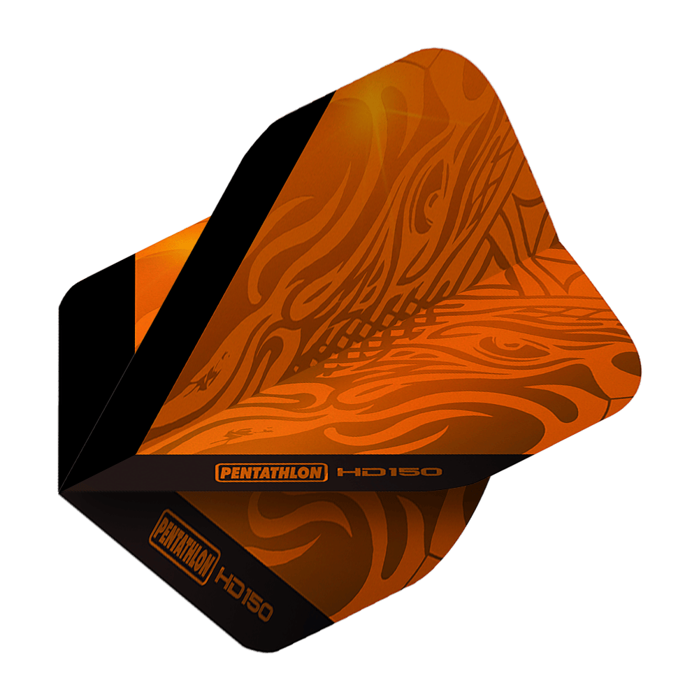 Voli standard Pentathlon HD150 arancio metallizzato Das Bild zeigt ein Pentathlon HD150 Metallic Orange Standard Flight für Darts. Das Flight ist orange mit schwarzen Akzenten und einem auffälligen Muster.