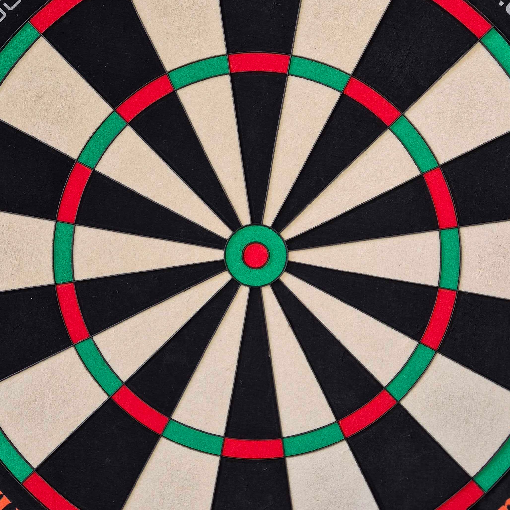 Bersaglio per freccette in acciaio Unicorn Eclipse Ultra 2.0 Unicorn Eclipse Ultra 2.0 Steeldartboard ist rund und detailreich abgebildet. Die Segmente sind gut ablesbar.