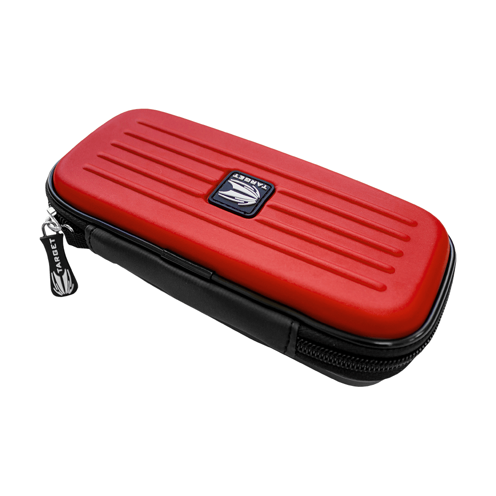 125821_Target_Takoma_Dartwallet_Rot_2 Das Bild zeigt das Produkt "Target Takoma Dartwallet", ein Etui für Dartzubehör. Es hat eine rote, harte Außenschale mit einem Reißverschluss und dem Target-Logo auf der Oberseite.