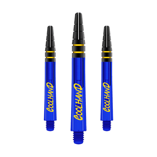 Alberi Red Dragon Nitrotech Luke Humphries Coolhand - Blu Auf dem Bild sind drei blaue Dartshafts mit der gelben Aufschrift „COOLHAND“ zu sehen. Die oberen Enden der Shafts sind schwarz mit goldenen Ringen verziert.
