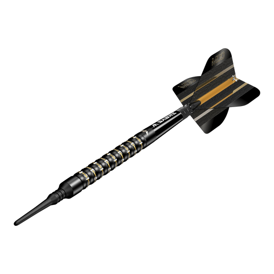 Freccette morbide Mission Mike De Decker MDD Black Gold - 20 g Das Bild zeigt einen schwarzen Softdartpfeil mit goldenen Akzenten. Auf der Flight steht "MDD" und der Pfeil wirkt hochwertig und modern.