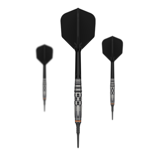 Target Japan Black Marque Dancing Duck GEN 4 Freccette morbide - 17 g Das Bild zeigt drei Softdarts des Modells "Target Japan Black Marque Dancing Duck GEN 4" mit einem Gewicht von 17g. Die Darts haben ein modernes, schwarzes Design mit silbernen Akzenten am Barrel.