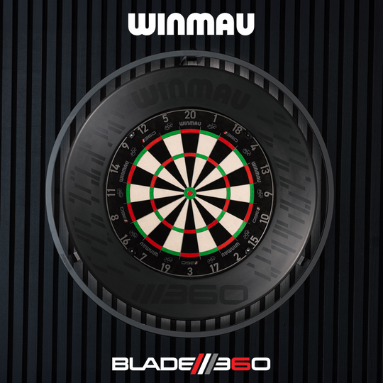 Winmau Blade 360 Dartboard Surround - Nero Das Bild zeigt das Winmau Blade 360 Dartboard Surround in Schwarz. Dieses Produkt dient als Schutz für die Wand rund um das Dartboard.