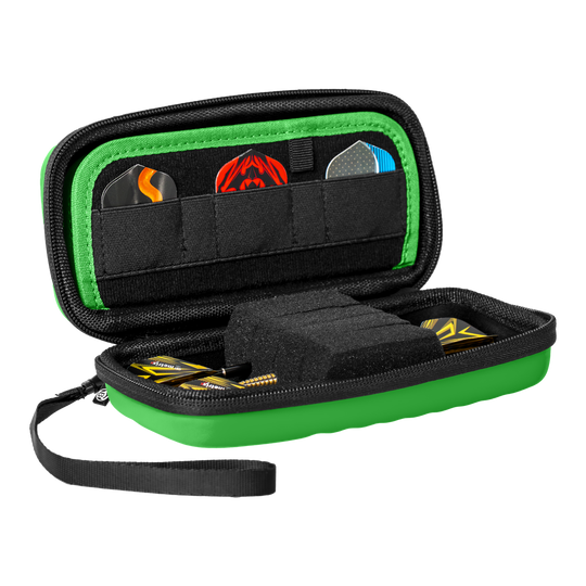 Das Bild zeigt das Produkt Bulls Orbis S Dartcase in Grün. Es handelt sich um ein kompaktes Dartcase zur Aufbewahrung von Dart-Zubehör.