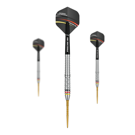 Freccette in acciaio di precisione Ricardo Pietreczko GEN1, numero 180 Das Bild zeigt ein Set der Precise 180 Ricardo Pietreczko GEN1 Steeldarts. Enthält mehrere Steeldarts für Wettkämpfe oder Training.