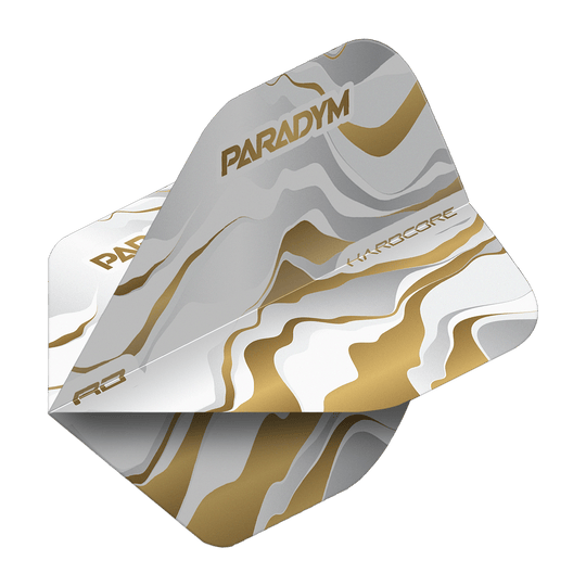 Red Dragon Hardcore Premium Paradym Gold Premium No2 Voli Standard Abgebildet ist ein Flight-Set für Dartpfeile des Produkts Red Dragon Hardcore Premium Paradym Gold Premium No2 Standard Flights. Es handelt sich um hochwertige, goldfarbene Standard-Flights für den Dartsport.