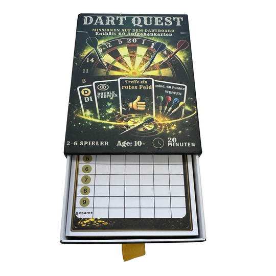 Gioco di carte Dart Quest Hier wird das Dart Quest Kartenspiel gezeigt. Es ist ein spannendes Kartenspiel für Dart-Fans.