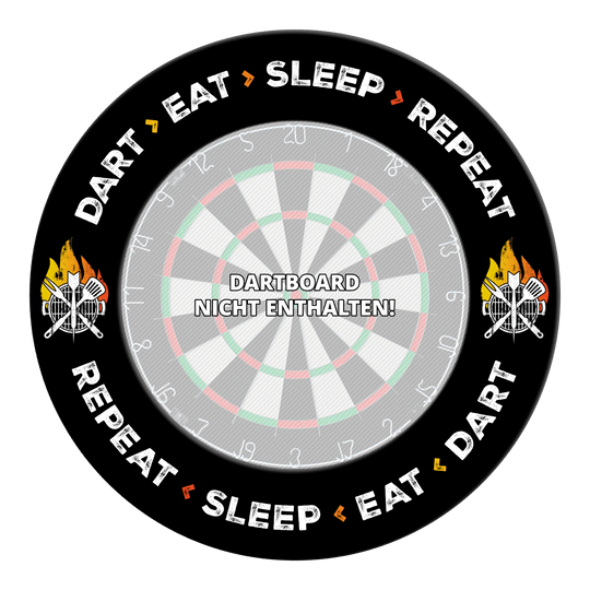 Auf dem Bild sieht man das Produkt MSF-I1_McDart_Dartboard_Surround_Dart_Eat_Sleep_Repeat_Schwarz_3. Es vermittelt einen Eindruck vom Aussehen des Produkts.