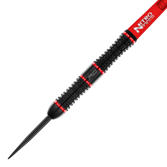 Freccette in acciaio Red Dragon Jason Watt - 22 g Das Bild zeigt den "Red Dragon Jason Watt Steeldart" mit einem Gewicht von 22 Gramm. Der Dart ist überwiegend schwarz mit roten Akzenten und hat eine geriffelte Griffoberfläche.