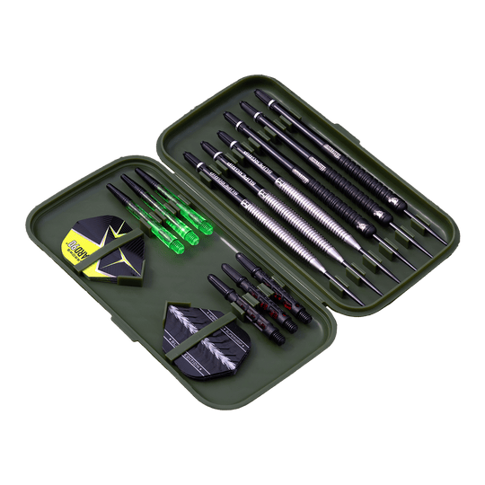 Custodia per freccette Harrows Slimcase In diesem Bild ist ein offenes Dartcase mit mehreren Darts und Zubehör zu sehen. Das Etui enthält Dartpfeile, Flights und Ersatzschäfte in einer geordneten Anordnung.