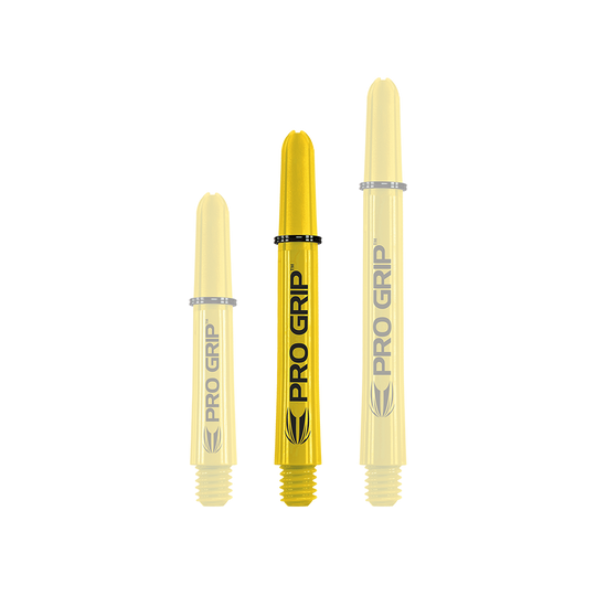 Target Pro Grip Shafts - 3 set - Giallo Auf dem Bild sind drei gelbe Dart-Schäfte der Marke "Pro Grip" in verschiedenen Längen zu sehen. Sie stehen aufrecht nebeneinander vor weißem Hintergrund.