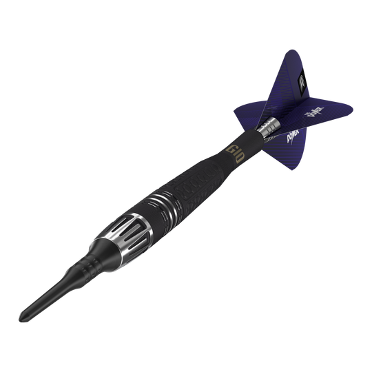 Freccette morbide Target Phil Taylor Power 9Five GEN10 Auf dem Bild ist ein Target Phil Taylor Power 9Five GEN10 Softdart zu sehen. Der Dartpfeil hat ein modernes Design mit schwarzen und silbernen Details sowie blauen Flights.