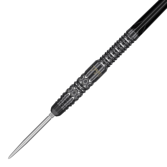 Freccette Target Japan Black Marque Creed Swiss Point in acciaio - 23 g Target Japan Black Marque Creed Swiss Point Steeldarts - 23g sind dargestellt. Sie zeichnen sich durch ihre schwarze Optik und das praktische Wechselspitzen-System aus.