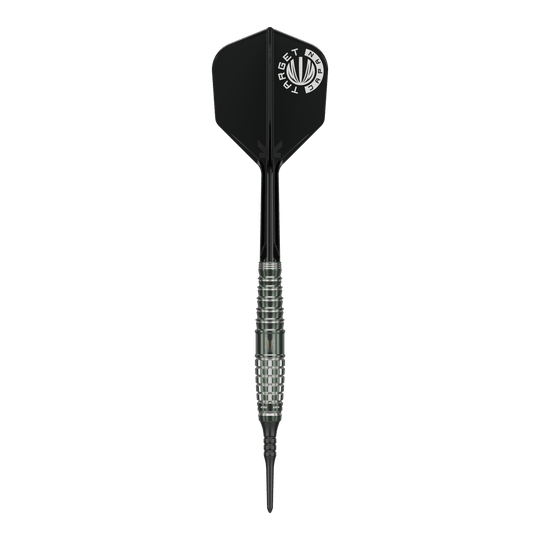 Target Japan Akito Yamagata Scream GEN1 Freccette morbide - 19 g Das Bild zeigt einen Target Japan Akito Yamagata Scream GEN1 Softdart mit einem Gewicht von 19g. Der Dart hat eine schwarze Spitze, einen silbernen, geriffelten Schaft und eine schwarze Flights mit weißem Aufdruck.