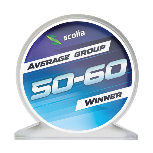 Trofeo in vetro acrilico Scolia - Vincitore Acrylglaspokal mit der Aufschrift 'Average 50-60' ist zu sehen. Das Design zeigt eine klare, rechteckige Trophäe.
