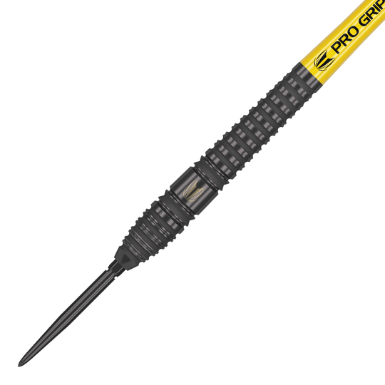 Freccette in acciaio Target Bolide Void 03 Swiss Point Das Bild zeigt den Target Bolide Void 03 Swiss Point Steeldart. Der Dartpfeil hat ein schwarzes, geriffeltes Barrel und eine gelbe Pro Grip Spitze.