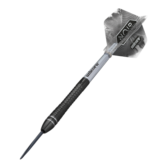Campione del mondo Unicorn Gary Anderson Noir Fase 6 Steeldarts Das Bild zeigt einen Steeldart aus der Produktreihe „Unicorn World Champion Gary Anderson Noir Phase 6“. Der Dart hat ein modernes, schwarzes Design mit silbernen Akzenten und individuell gestaltetem Flight.