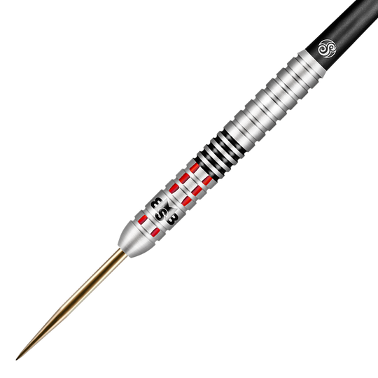Shot Michael Smith Ottieni freccette d'acciaio Auf dem Bild ist ein Steeldart mit silbernem Barrel, roten Akzenten und schwarzem Griffbereich zu sehen. Es handelt sich um das Produkt "Shot Michael Smith Achieve Steeldarts".