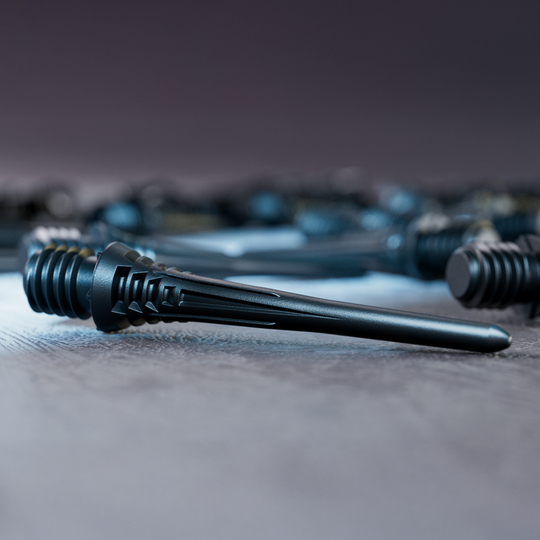 Confezione da 30 punte per freccette Target Cryo Soft - Nero Die Abbildung zeigt die Verpackung der Target Cryo Softdartspitzen 30er Pack in Schwarz. Sie eignen sich für elektronische Dartscheiben und garantieren sicheren Halt.