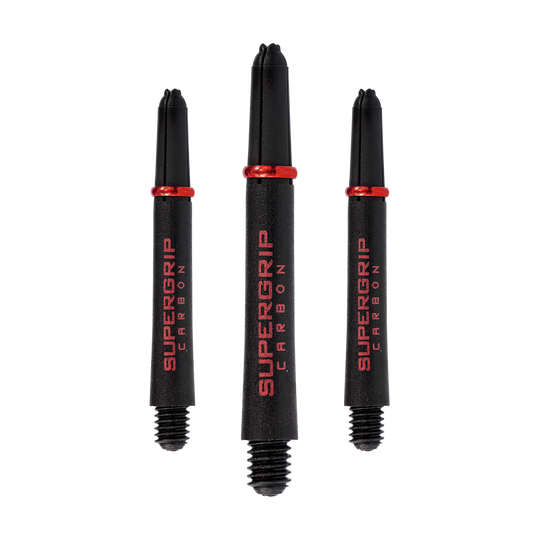 HR358_Harrows_Supergrip_Carbon_Shafts_Rot_40mm_1qQF1v5p2A5XWj Das Bild zeigt drei schwarze Harrows Supergrip Carbon Shafts mit roten Akzenten. Die Shafts sind in unterschiedlichen Längen angeordnet und haben den Aufdruck "SUPERGRIP CARBON" in Rot.