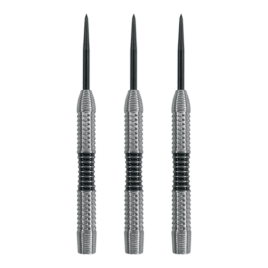 McDart Black Stripe 2 freccette in acciaio - 22 g Das Bild zeigt drei Steeldart-Barrels mit silberner Oberfläche und schwarzen Ringen in der Mitte. Es handelt sich um das Produkt "McDart Black Stripe 2 Steeldart-Barrels - 22g".