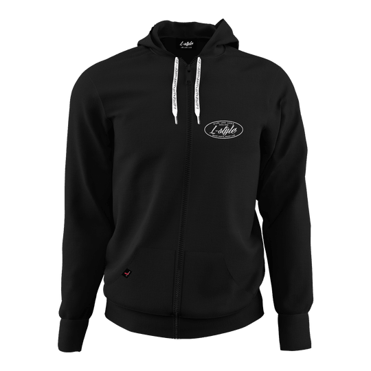 Felpa con cappuccio L-Style - Nero Das Bild zeigt einen schwarzen Hoodie mit Reißverschluss und Kapuze. Auf der Brust befindet sich ein weißes "L-Style"-Logo.