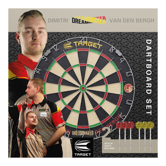 Set di bersagli in acciaio Target Dimitri Van Den Bergh Das Bild zeigt das Produkt "Target Dimitri Van Den Bergh Steeldartboard Set" mit einer großen Dartscheibe in der Mitte. Rechts unten sieht man sechs mitgelieferte Darts und im Hintergrund ist Dimitri Van Den Bergh mehrfach abgebildet.