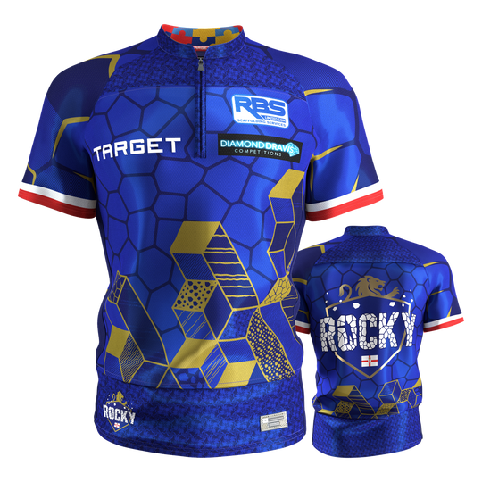 Maglietta Target Josh Rock Dart 2027 Hier ist das Target Josh Rock Dartshirt 2027 zu sehen. Das Shirt überzeugt durch seine moderne Optik.