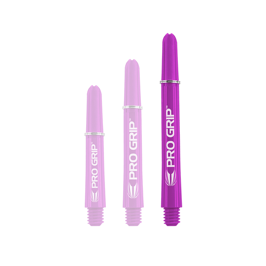 Target Pro Grip Shafts - 3 set - Viola Das Bild zeigt drei lilafarbene PRO GRIP Dartschäfte in unterschiedlichen Längen. Sie sind nebeneinander angeordnet und haben jeweils weiße Schrift und Markierungen.