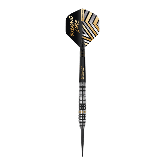 Freccette in acciaio Prestige Red Dragon Luke Humphries Dies ist ein 'Red Dragon Luke Humphries Prestige Steeldart'. Der Dart hat ein schwarz-silbernes Design mit goldenen Akzenten und auffälligen Mustern auf dem Flight.