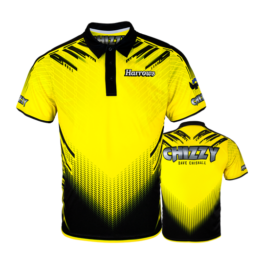 HRS-24148_Harrows_Dave_Chisnall_Chizzy_Dartshirt_0 Das Bild zeigt das gelbe und schwarze Harrows Dave Chisnall Chizzy Dartshirt. Auf der Vorderseite steht "Harrows" und auf der Rückseite ist groß "Chizzy Dave Chisnall" zu sehen.