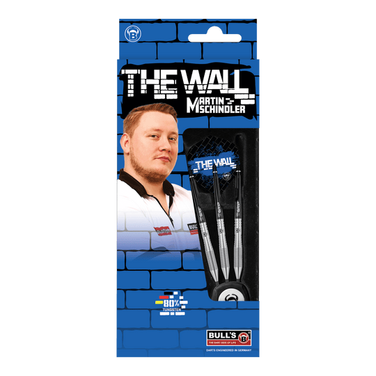 Freccette in acciaio Bulls Martin Schindler TW80 Die Verpackung zeigt die "Bulls Martin Schindler TW80 Steeldarts" mit einem Bild von Martin Schindler. Im Inneren sind drei silberne Steeldarts zu sehen.