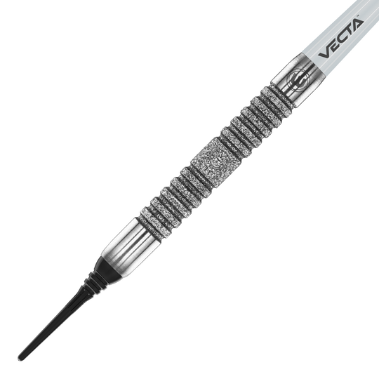 Freccette morbide Winmau Jules Van Dongen - 20g Das Bild zeigt den Winmau Jules Van Dongen Softdart mit einem Gewicht von 20g. Der Dart hat ein silbernes, geriffeltes Griffstück und eine schwarze Spitze.