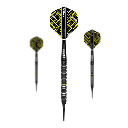 Red Dragon Astraeus Q4X Dardi Soft Paralleli - 20g Das Bild zeigt drei Softdarts des Modells "Red Dragon Astraeus Q4X Parallel" mit einem Gewicht von 20g. Die Darts haben ein auffälliges schwarz-gelbes Design mit geometrischem Muster auf den Flights.