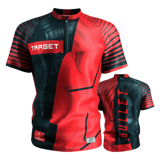Maglietta da freccette Target Coolplay Stephen Bunting 2025 Das Bild zeigt das "Target Coolplay Stephen Bunting 2025 Dartshirt" in auffälligem Rot und Schwarz. Auf der Vorderseite steht "TARGET" und auf der Rückseite ist groß "BULLET" zu lesen.