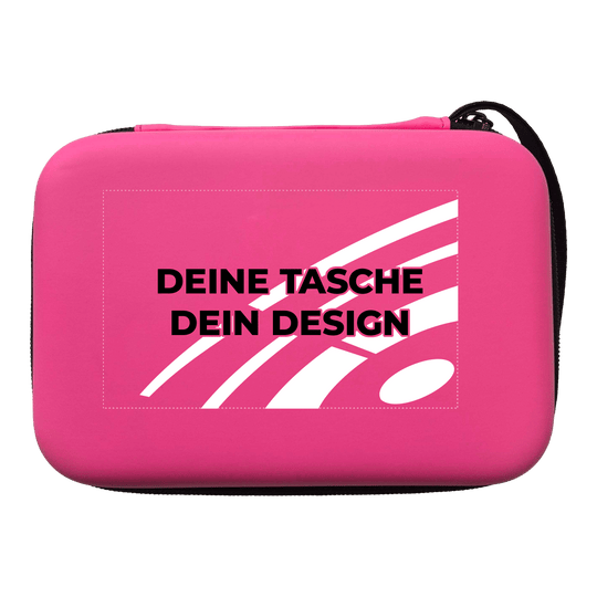 Custodia per freccette System-4 con il tuo design Das Bild zeigt ein Produkt mit dem Dateinamen MCS4-Pink_McDart_System4_Dartcase_Mit_Wunschdruck_Pink_2. Es handelt sich um eine weitere Ansicht des Artikels.