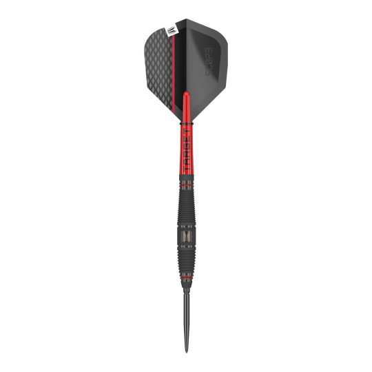 Freccette in acciaio Target Scope 03 Swiss Point Das Bild zeigt einen Target Scope 03 Swiss Point Steeldart. Der Dart hat ein modernes Design mit schwarzen und roten Elementen sowie einer strukturierten Griffzone.