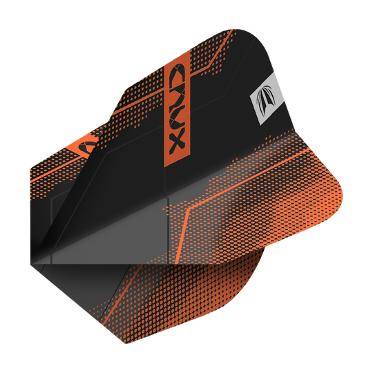 Target Pro Ultra Crux No6 Flights - 3 set - 3 set Das Bild zeigt einen schwarzen Dartflight mit orangefarbenen Akzenten und dem Schriftzug "CRUX". Das Produkt heißt "Target Pro Ultra Crux No6 Flights - 3 Sets".
