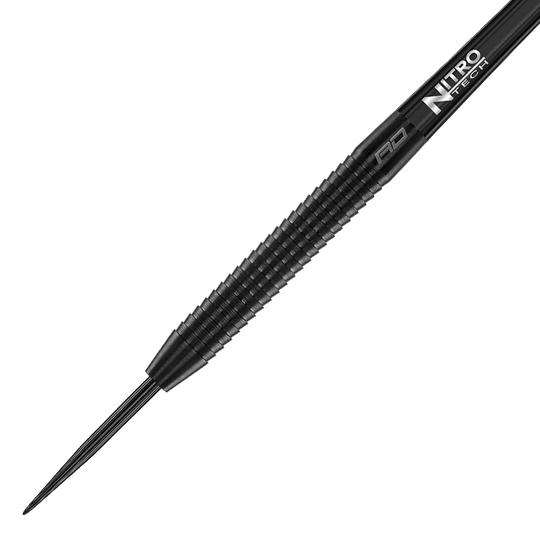 Red Dragon Razor Edge Freccette in acciaio nero Das Bild zeigt einen Red Dragon Razor Edge Black Steeldart. Der Dart ist schwarz und hat eine gerillte Griffzone für besseren Halt.