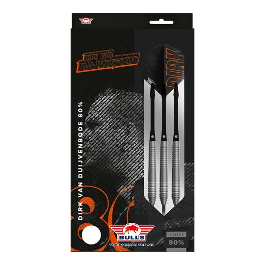 Bulls NL Dirk Van Duijvenbode 80 freccette in acciaio Auf dem Bild ist eine Verpackung der "Bulls NL Dirk Van Duijvenbode 80 Steeldarts" zu sehen. Die Packung zeigt drei silberne Steeldarts und enthält den Namen des Spielers sowie das Bulls-Logo.