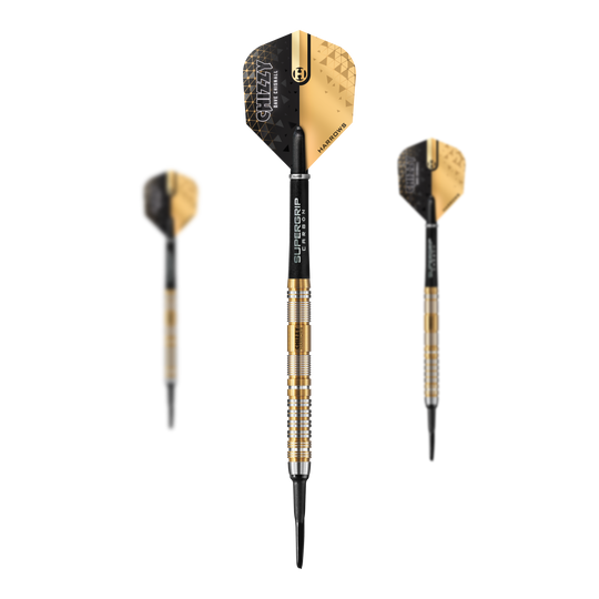 Freccette morbide Dave Chisnall Chizzy Series 2 di Harrow Das Bild zeigt drei Softdarts der Marke "Harrows Dave Chisnall Chizzy Series 2" mit gold-schwarzem Design. Die Darts haben schwarze Flights und silber-goldene Griffe mit schwarzer Spitze.