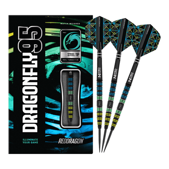 Die Abbildung zeigt das Produkt "Red Dragon Dragonfly 95 Black Tapered Steeldarts" mit moderner, bunter Verpackung. Drei schwarze Steeldarts mit farbigen Akzenten und speziellen Flights sind daneben zu sehen.