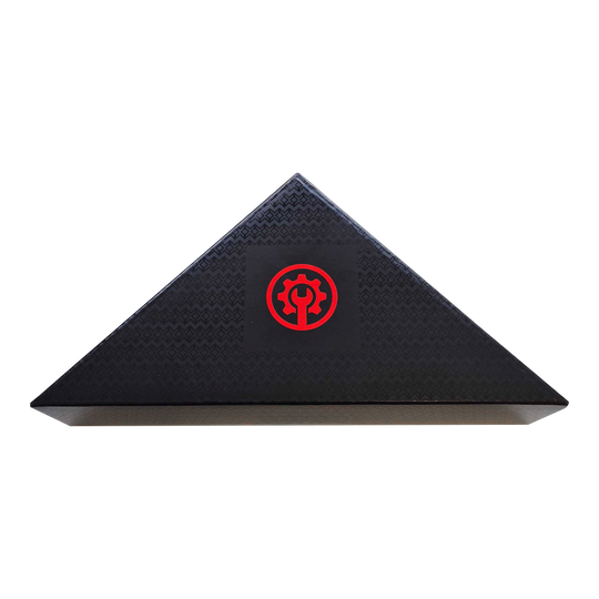 Kit di fissaggio a parete Winmau Blade X Hier ist das Winmau Blade X Fixing Set Wandbefestigung dargestellt. Mit diesem Set kann ein Dartboard einfach an der Wand montiert werden.